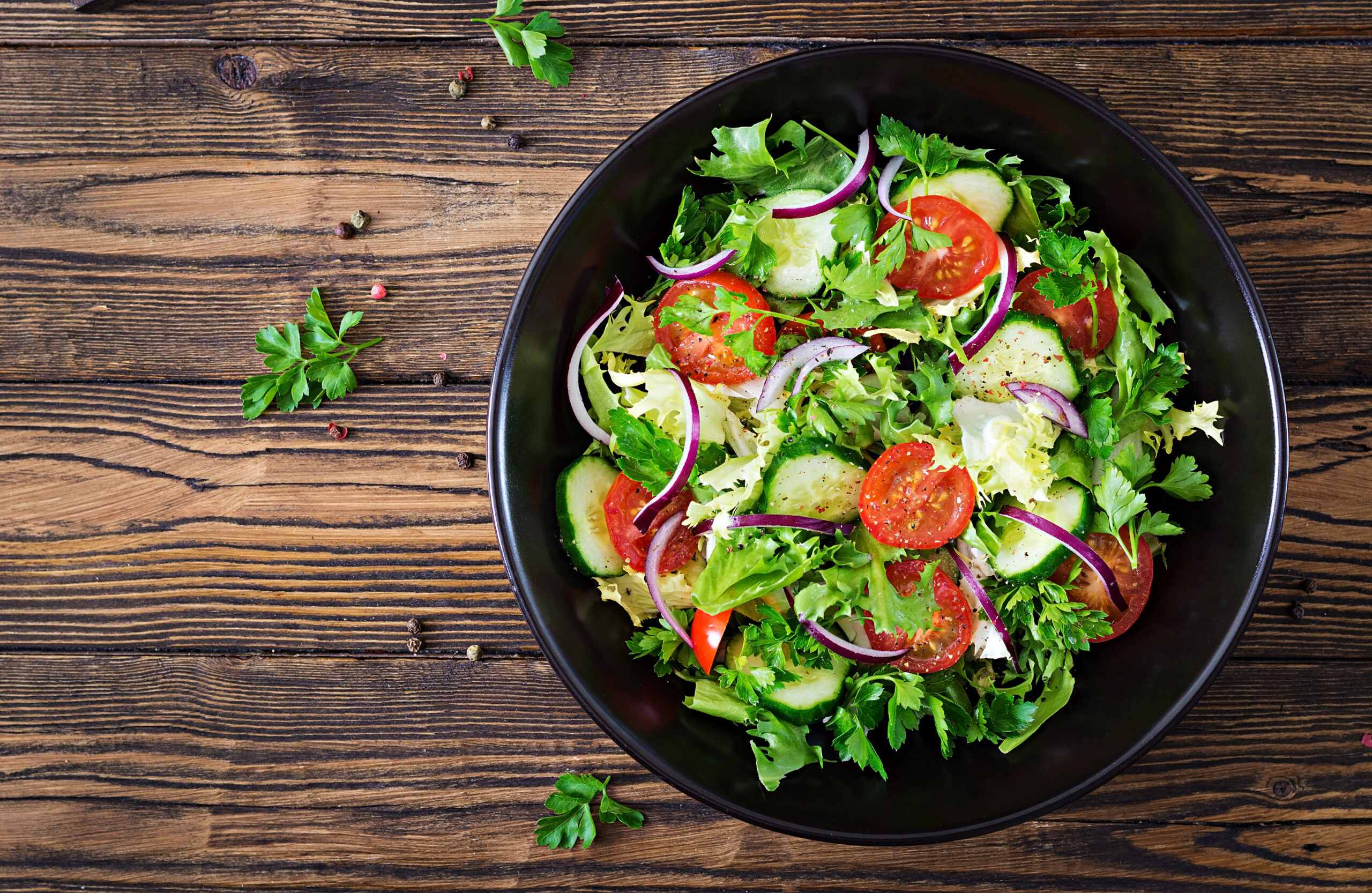 Image of a colourful summer salad